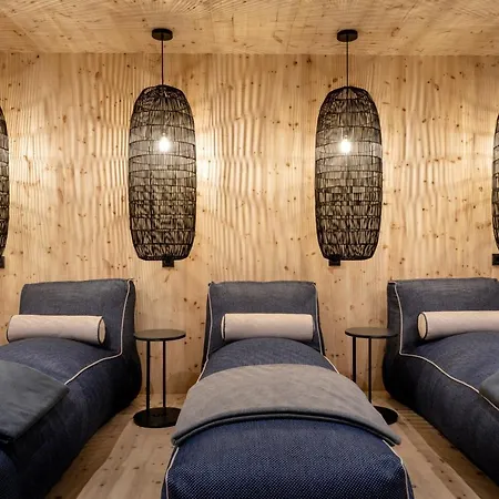 Hotel & Bike Wiesenegg 4*