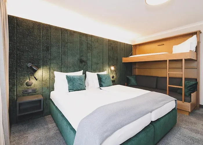 & Bike Wiesenegg Hotell 4*