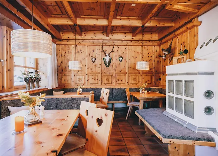 Ski&bike Wiesenegg Hotel Saalbach-Hinterglemm